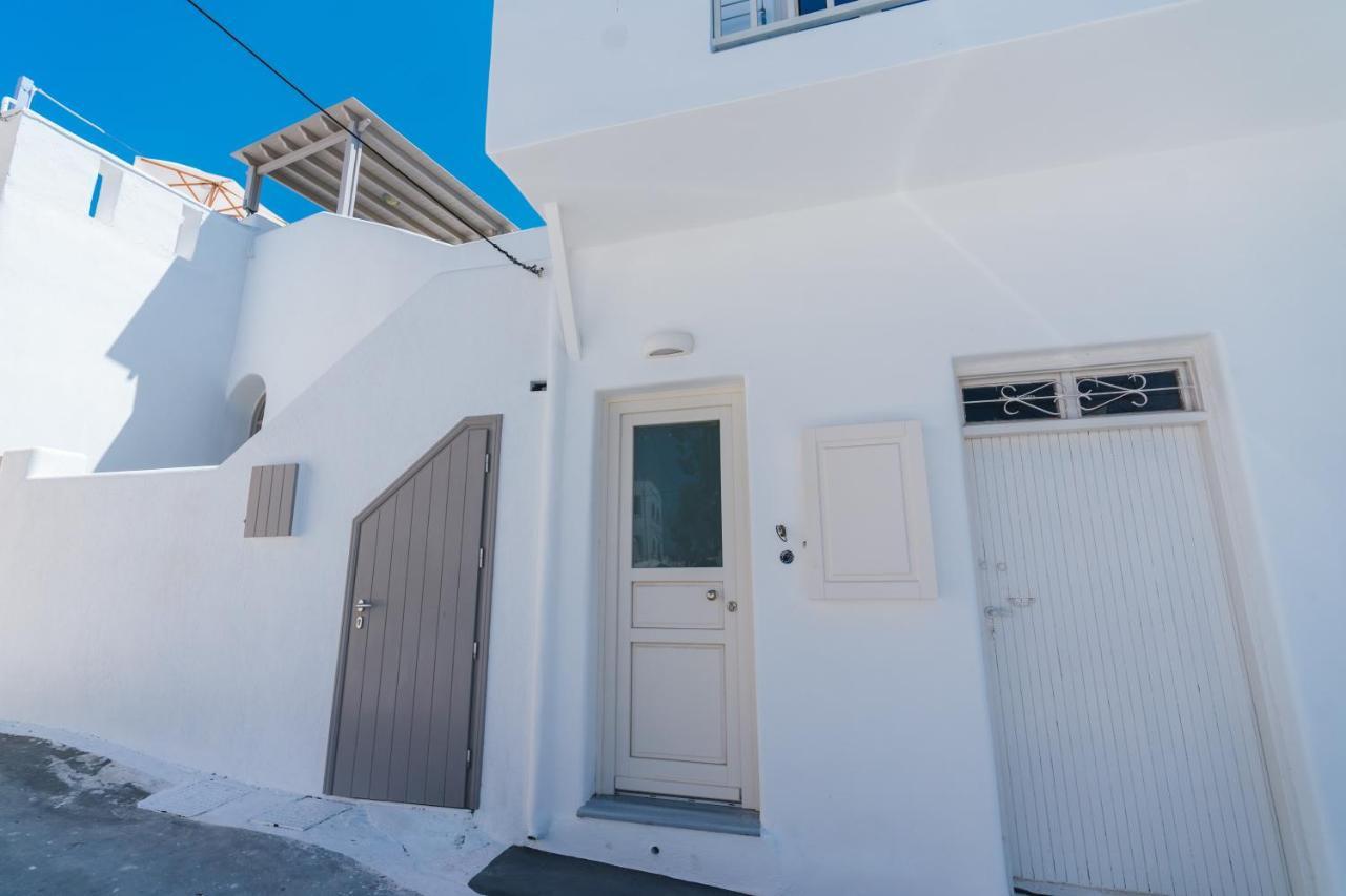 Lux House With Outdoor Jacuzzi And Sea View In Santorini Apartman Emborió Kültér fotó