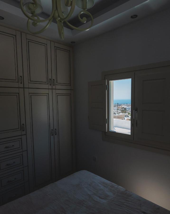 Lux House With Outdoor Jacuzzi And Sea View In Santorini Apartman Emborió Kültér fotó