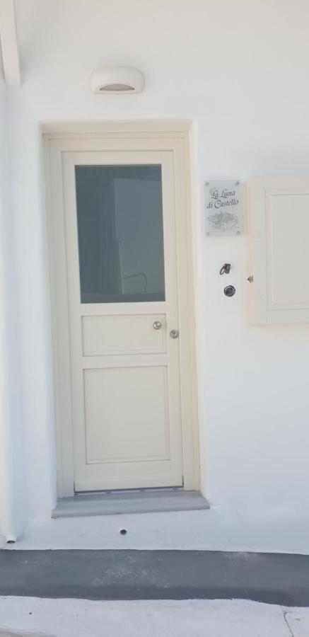 Lux House With Outdoor Jacuzzi And Sea View In Santorini Apartman Emborió Kültér fotó