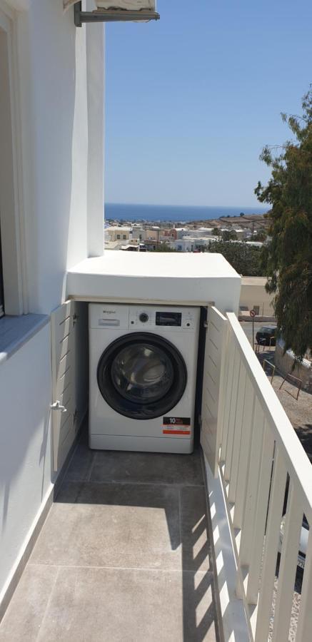 Lux House With Outdoor Jacuzzi And Sea View In Santorini Apartman Emborió Kültér fotó